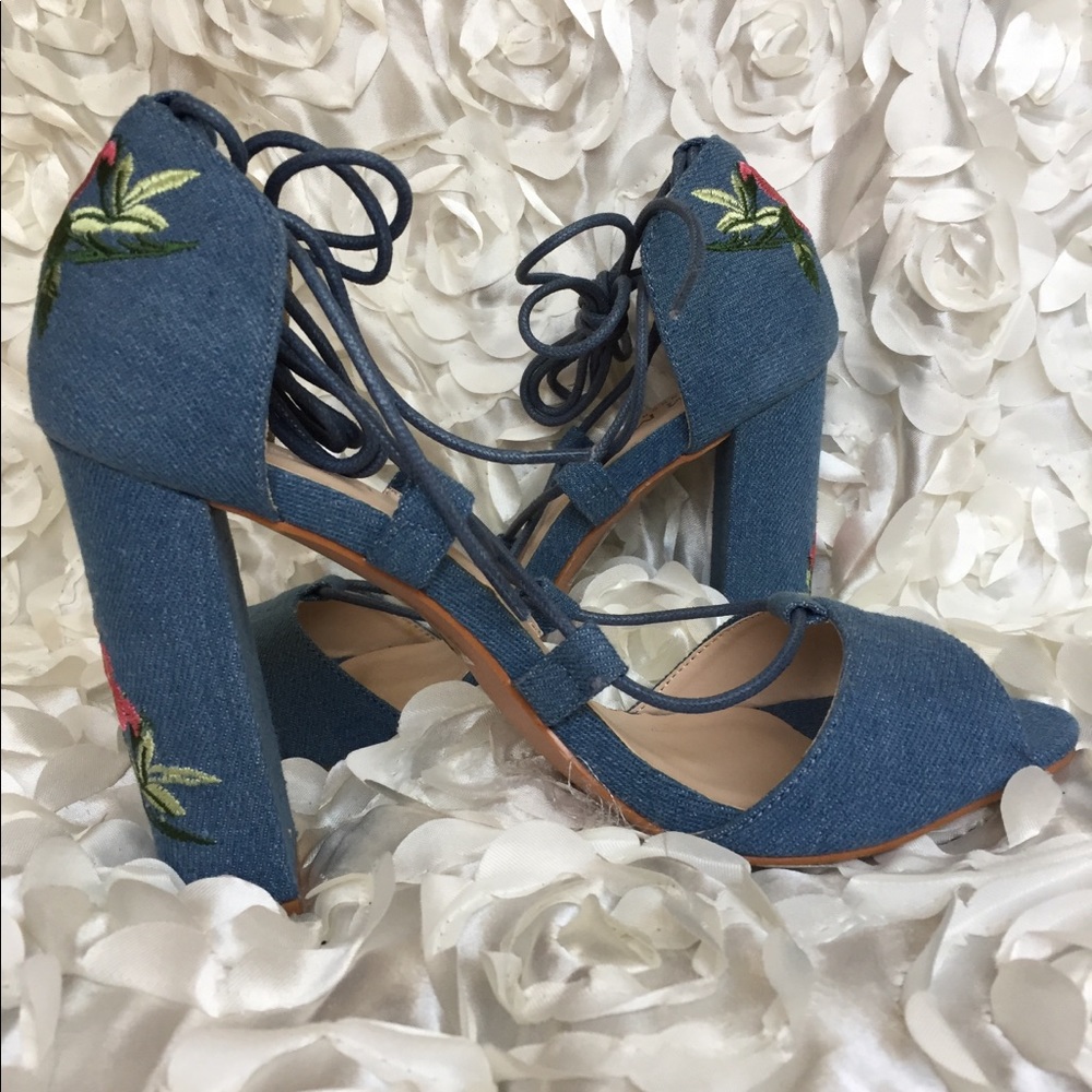 ❤️ Stunning denim chunky heel sandals